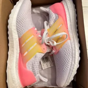 NEW! Adidas Ombre Ultra boost Sneakers