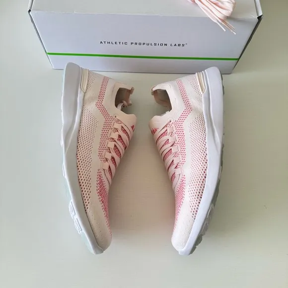 NEW! APL Techloom Breeze Pink Athletic Sneakers, Size 10, Women’s