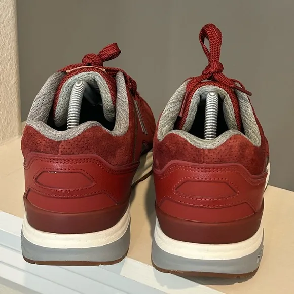 New Balance 1550 Revlite Retro Red Casual Sneakers Men Size 9 D