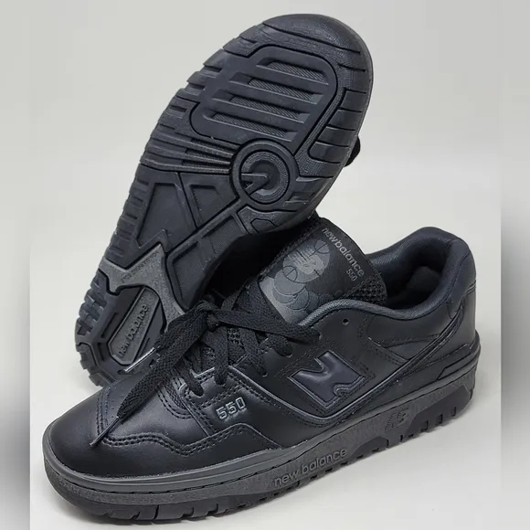 New Balance 550 Men's Size 7 US Low Triple Black GS GSB550BB Shoes Sneakers New