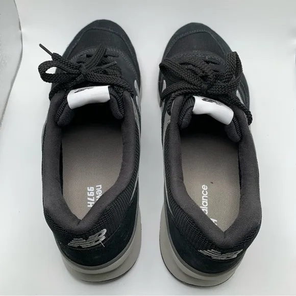 New Balance 997H Lace Up  Mens Black, Silver Sneakers Casual CM997HCC SZ 12 1299
