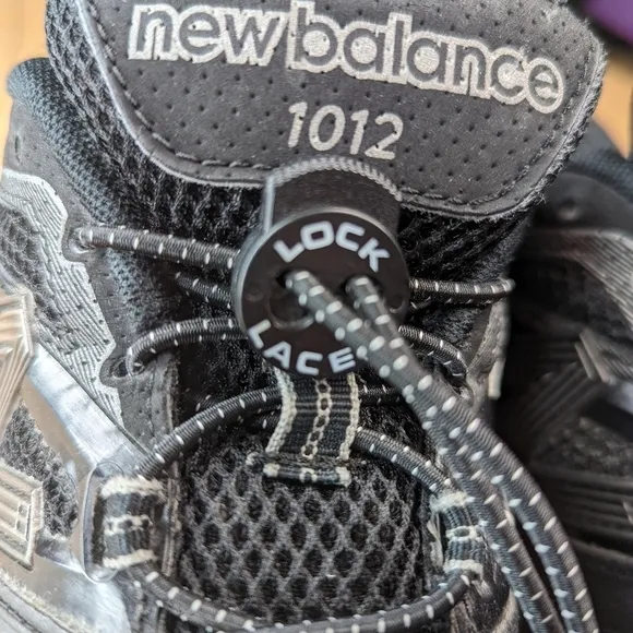 New Balance Mens 1012 MX1012BK Black Athletic Shoes Sneakers Size 10 4E