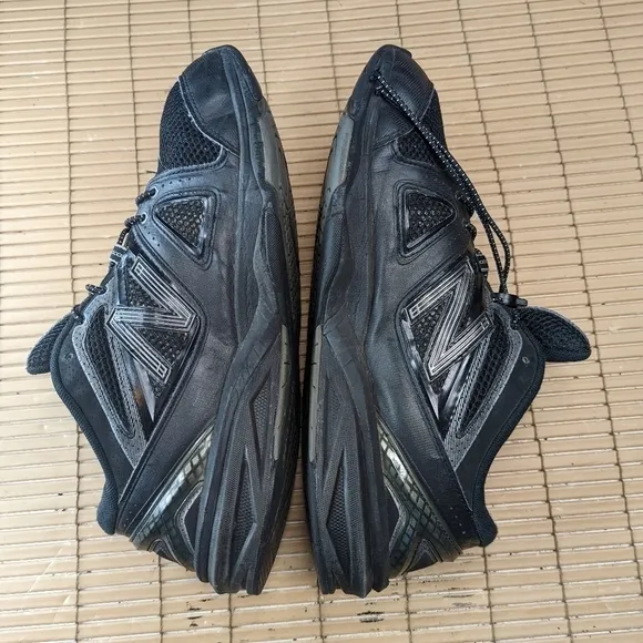 New Balance Mens 1012 MX1012BK Black Athletic Shoes Sneakers Size 10 4E