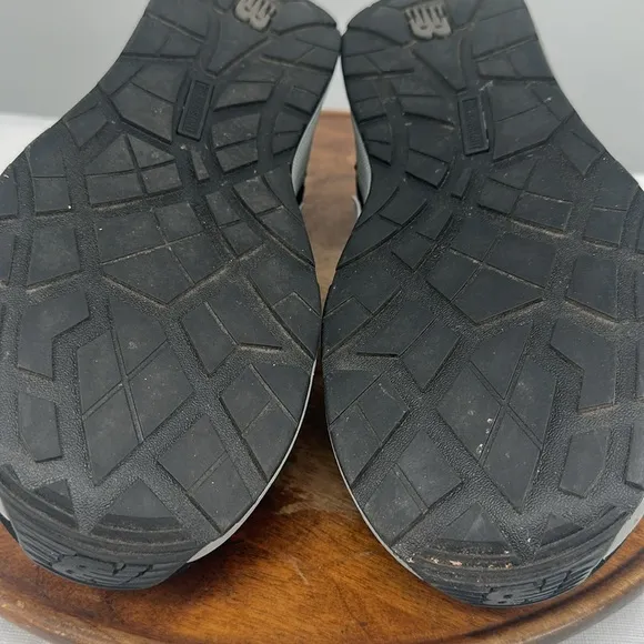 New Balance Work Shoes Mens 7 Black Safety Toe Lace Up Sneakers