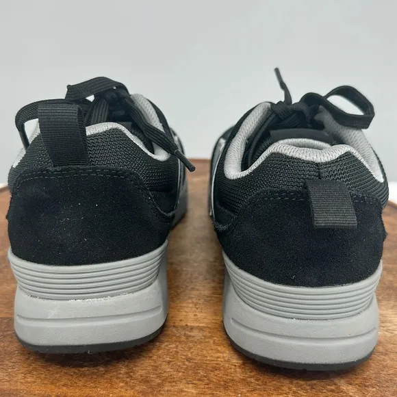 New Balance Work Shoes Mens 7 Black Safety Toe Lace Up Sneakers