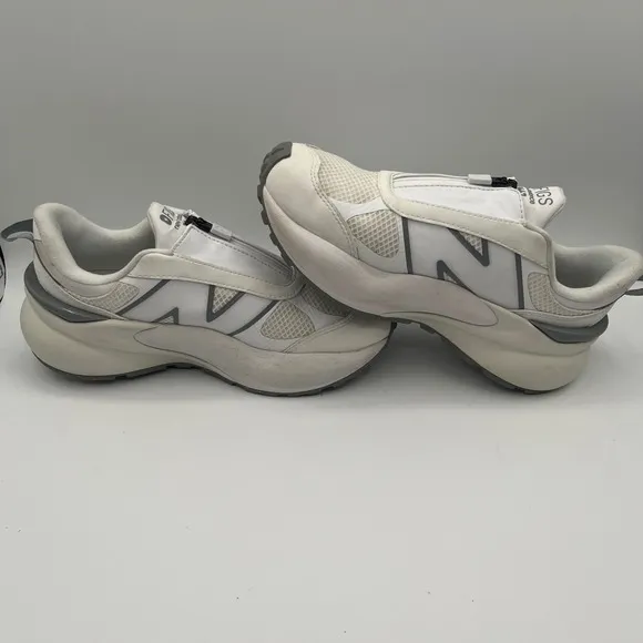 New Balance x FIGS 3447 Nursing Shoes White Zip Up Sneakers Men 6 Women 7.5