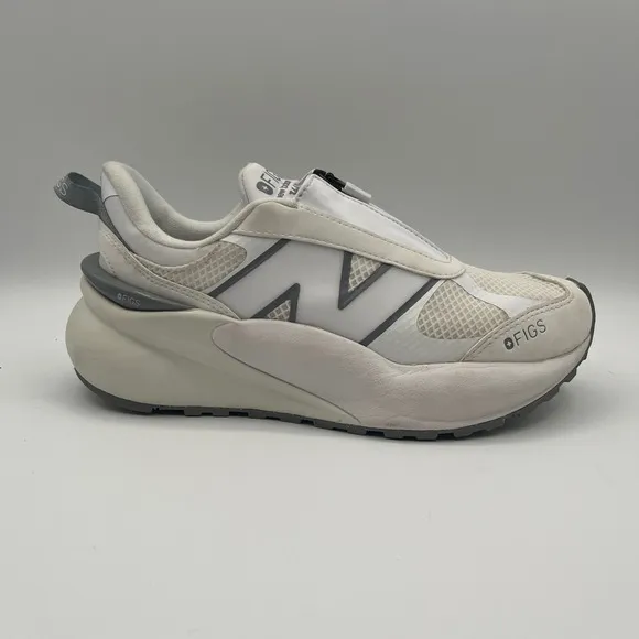 New Balance x FIGS 3447 Nursing Shoes White Zip Up Sneakers Men 6 Women 7.5