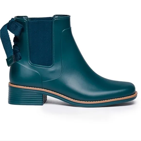 NEW Bernardo Briton slip on Chelsea rubber leather teal slip on rain boots