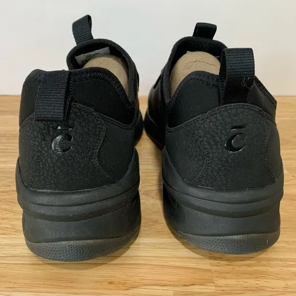 NEW Clove W 12.5 M 11 Black Nursing Shoes Sneakers