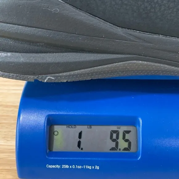 NEW Clove W 12.5 M 11 Black Nursing Shoes Sneakers