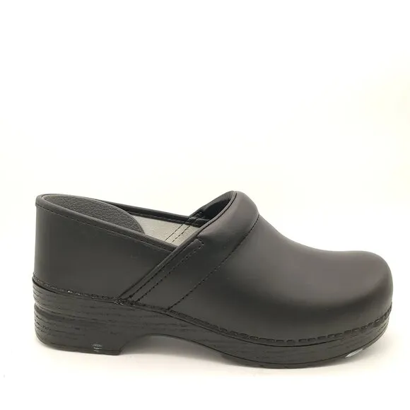 NEW Dansko Professional Clog Womens 42 11.5 12 Black Leather Nursing Shoes
