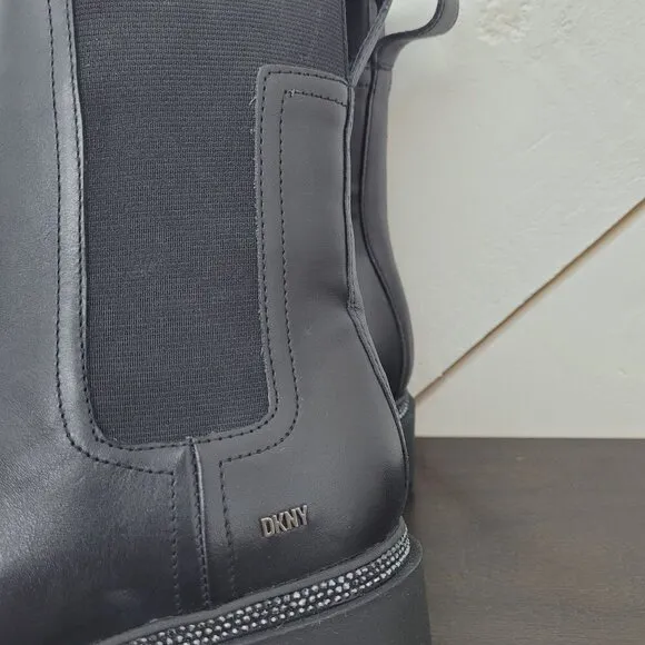 NEW DKNY Leather  Womens 6.5M Chelsea Boots Black 5CT