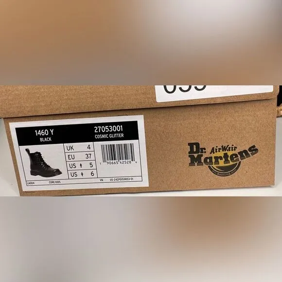 NEW Dr. Martens 1460 Y Cosmic Glitter Black Combat Boots Juniors 6, Women’s US 6