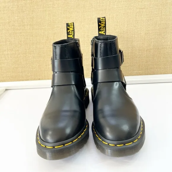NEW Dr Martens Jaimes Boots Black Leather Buckle Chelsea Harness Size Womens 6