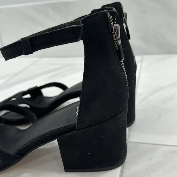 NEW! Eileen Fisher Black Noni Sandal - Size 8.5