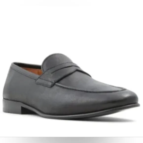 New in box! Aldo Manubar Mens 9 Classic black leather loafer formal dress shoes