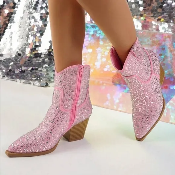 New in Box Top Moda Pink Rhinestone Boots- Size 7.5
