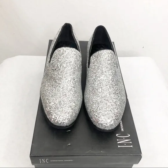 NEW INC International Concepts Mens Silver Glitter Triton Slip On Shoes, Size 7