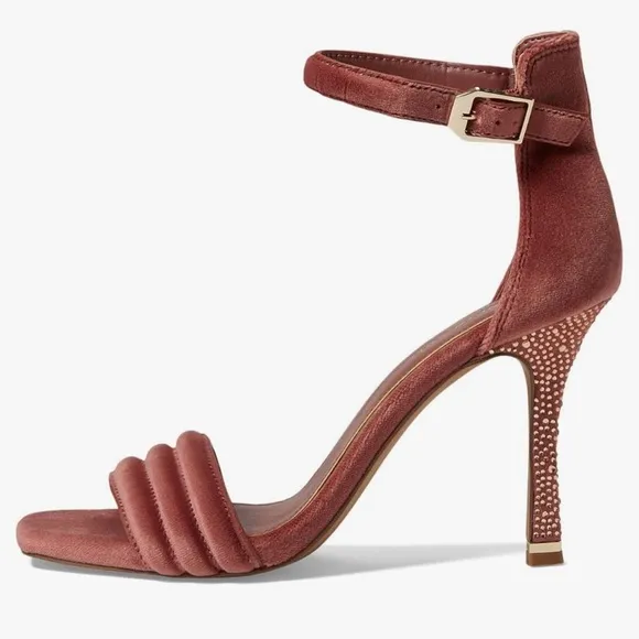 🌸NEW Kenneth Cole Women's Pink Heeled Sandals Women’s Size 9 Without Box.