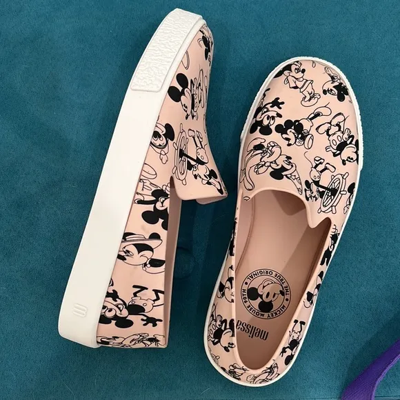 NEW Light Pink Disney Melissa Shoe Slip On Sneakers