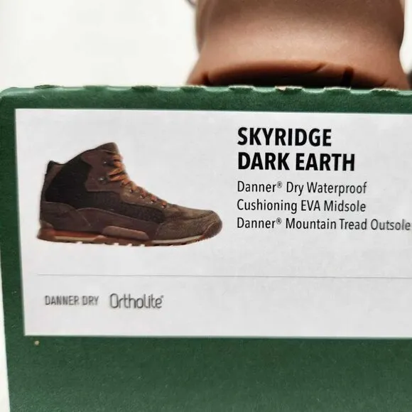 New men's 11.5 Danner Skyridge mid waterproof boots Dark Earth 30162