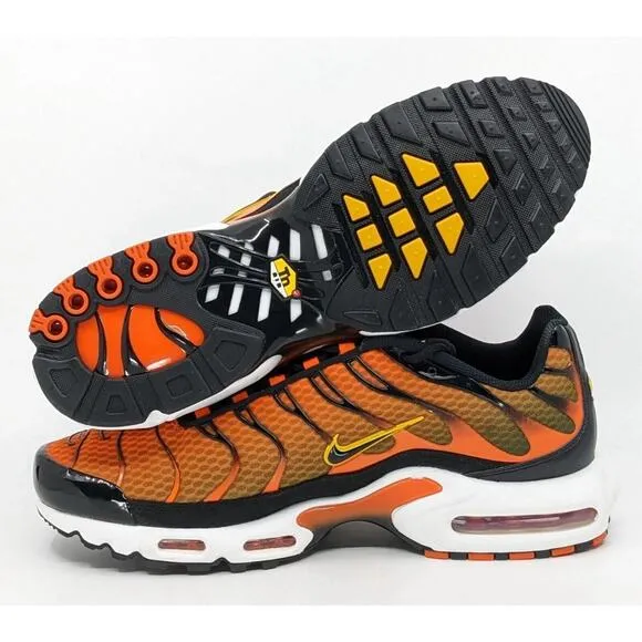 NEW Nike Air Max Plus Men's Size 8 Safety Orange/University Gold DM0032-800