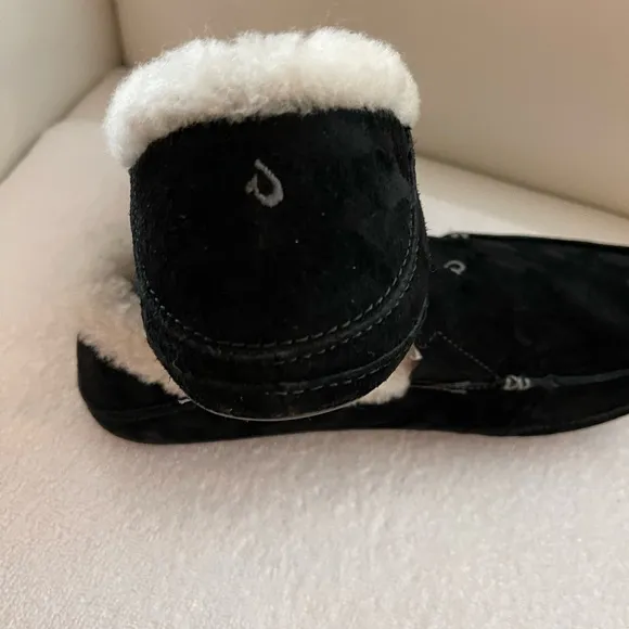 NEW OluKai Ku'una Genuine Shearling Slipper (Women)