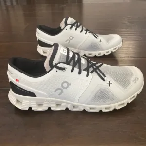 New On Cloud On Running Cloud X3 Lace up Sneakers size 12.5