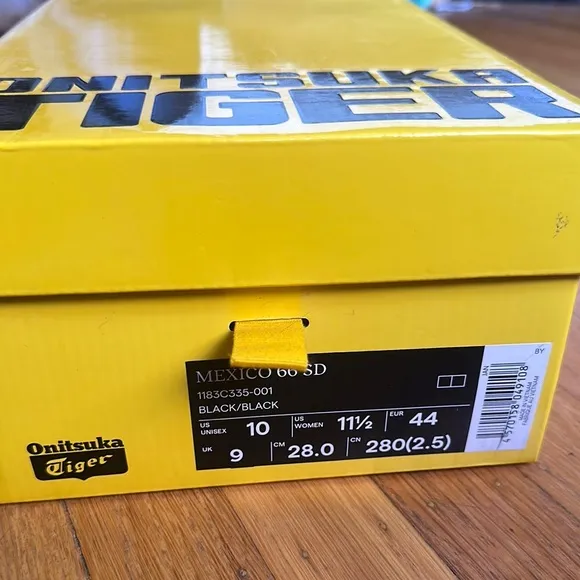 New Onitsuka Tiger Mexico 66 SD - Flame design - size US Men 10 / US women 11.5