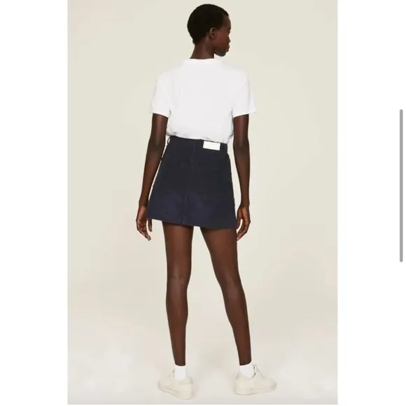 New! RE/DONE Redone 70s Navy mini corduroy skirt 💙 sz 26 NWT