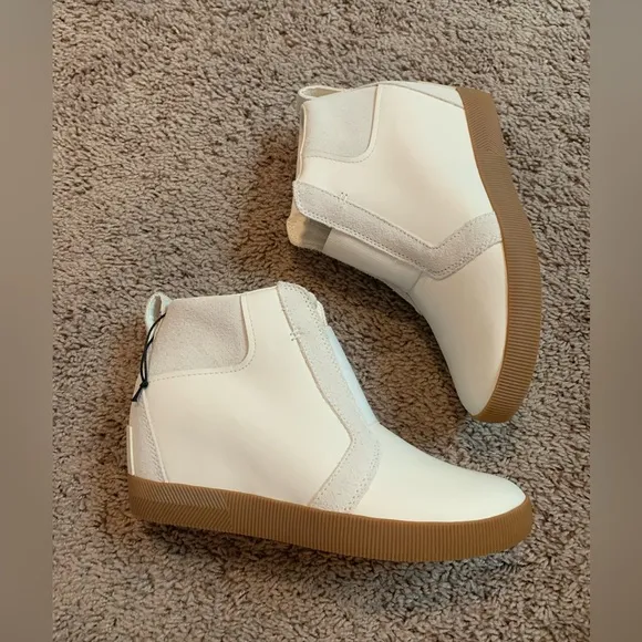 New Sorel Out N About Slip On Wedge Bootie Ankle Boots Sea Salt White Size 85