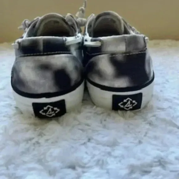 NEW Sperry Topsider Seaport Levy Smooth Loafer Flat boat Shoes women's size 8.5