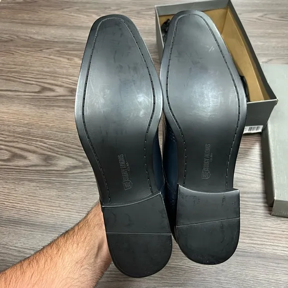 NEW Stacy Adams Navy Blue Wingtip Oxfords 10.5 M