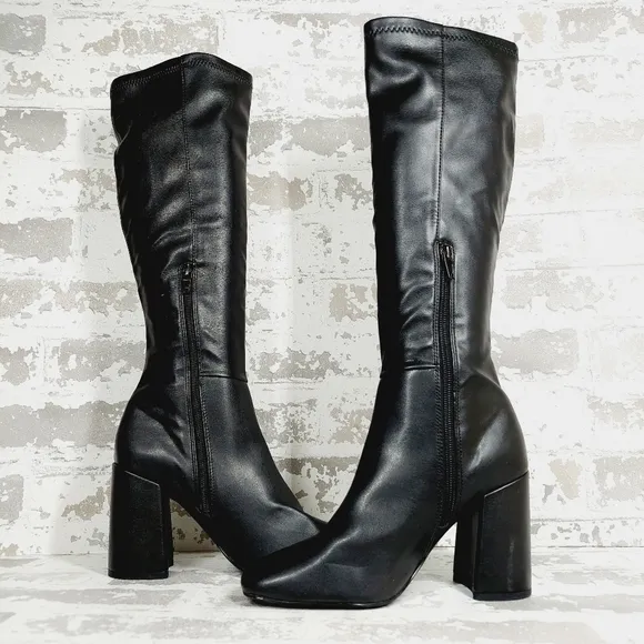 New Steve Madden Lizah Black Faux Leather Block Heel Knee High Boots V709