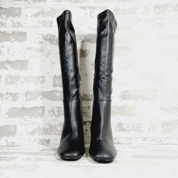 New Steve Madden Lizah Black Faux Leather Block Heel Knee High Boots V709