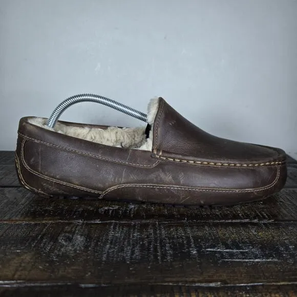 NEW UGG Australia Ascot Mens Size 11 3E EEE Moccasin Leather Slipper Shoes Brown