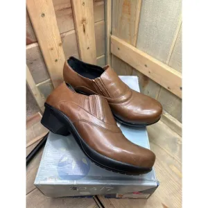 NEW US10 Abeo Colbie Brown Leather Slip On Slip Resistant Ankle Boots