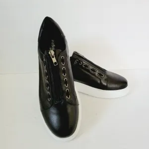 NEW VANELi Yolant Black Sneakers Casual Shoes Size 8.5