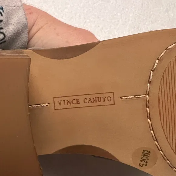 New Vince Camuto Pevista Women's Taupe Suede Booties Size US 6M/ 36.5