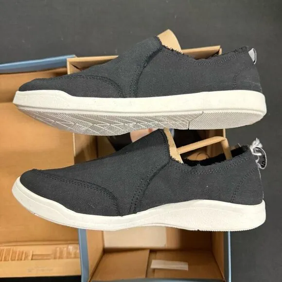 New Vionic Malibu Black Canvas Slip On Sneakers 7.5 Wide