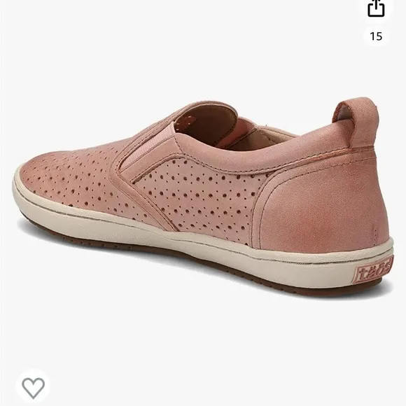 NEW Women’s Taos Footwear Court Slip-On Sneakers