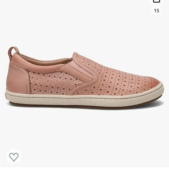 NEW Women’s Taos Footwear Court Slip-On Sneakers