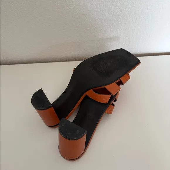 New Zara 100% leather Women's Tan /brown Heeled Sandals