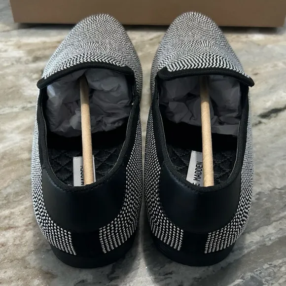 NIB $125 Steve Madden Mezmoryz Stud Smoking Slippers, Black/Silver, Men’s 9.5