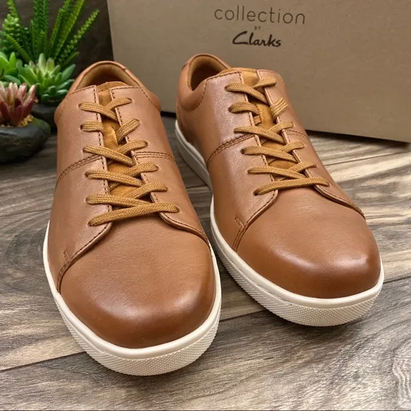 NIB Clarks Kitna Vibe Casual Comfort Sneakers Tan