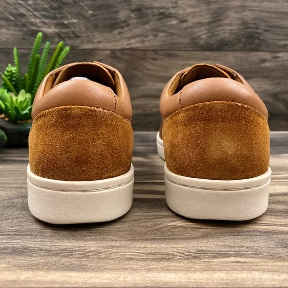 NIB Clarks Kitna Vibe Casual Comfort Sneakers Tan