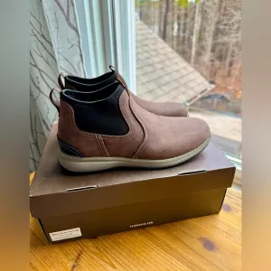NIB Florsheim Kids Brown Leather Great Lakes Boots New 4.5
