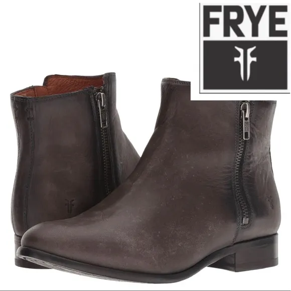 NIB FRYE Carly Double Zipper Leather BOOTS Booties