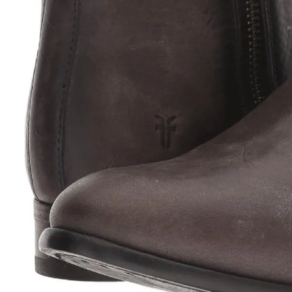 NIB FRYE Carly Double Zipper Leather BOOTS Booties