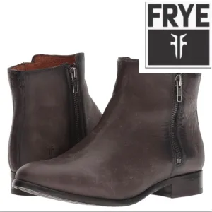 NIB FRYE Carly Double Zipper Leather BOOTS Booties